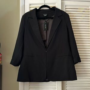 BRAND NEW Black City Chic blazer NWT